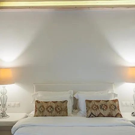 Anthis Mykonos * Fanari