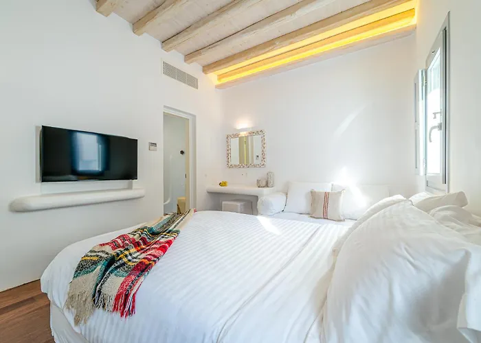 Anthis Mykonos Фанари