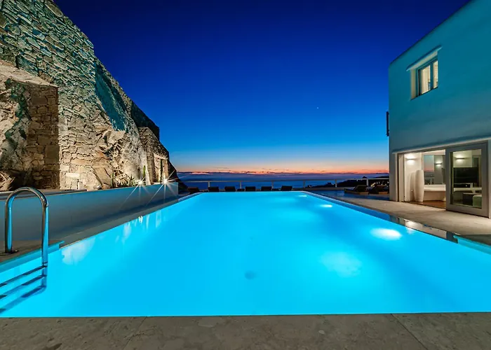 Anthis Mykonos Фанари