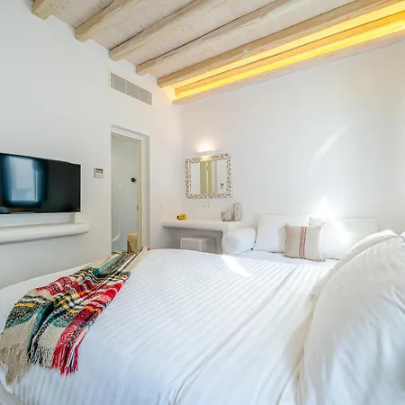 Anthis Mykonos Фанари