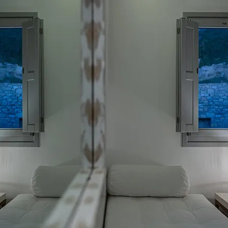 Anthis Mykonos Фанари