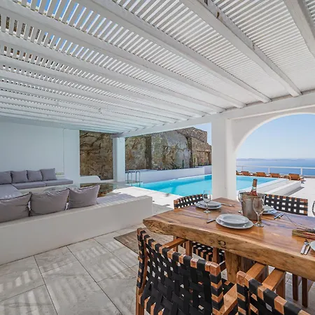 Anthis Mykonos Фанари